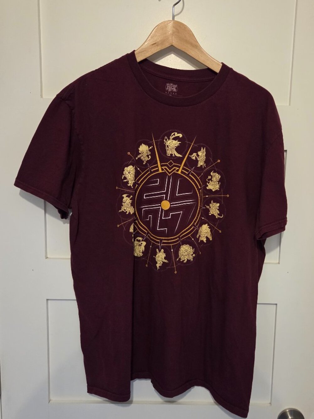 Men's Riot Games League Of Legends Zodiac 2017 T-Shirt - Size XL